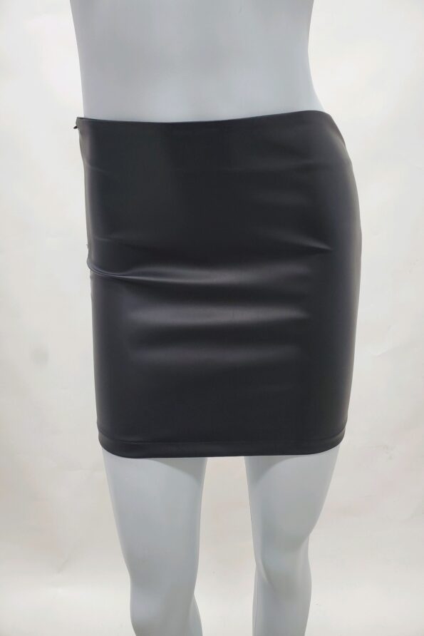 Pollera de cuerina