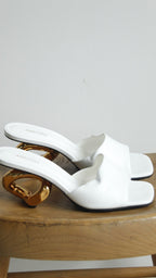 Sandalia