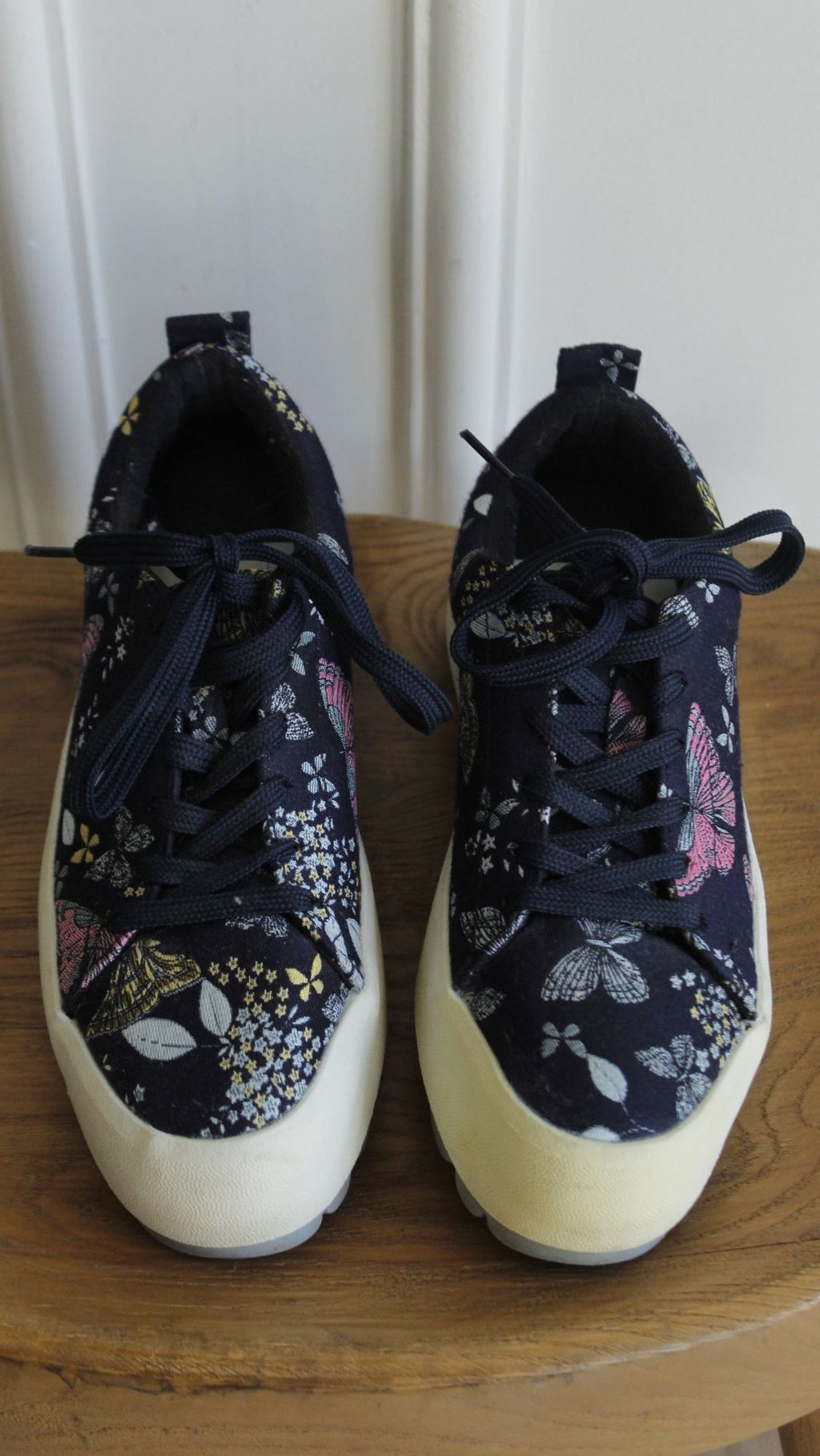 Sneaker