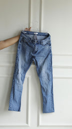 Jean