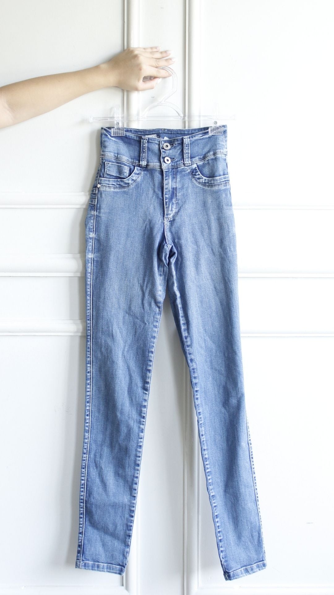 Jean