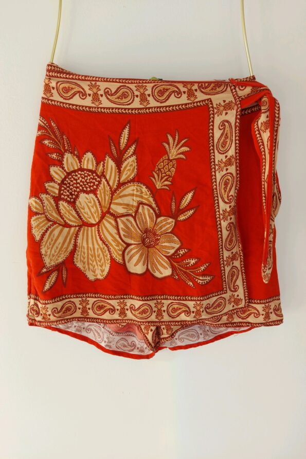 Short Pollera
