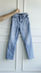 Jean