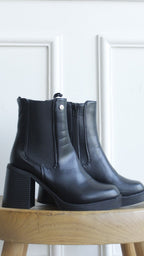 Botas