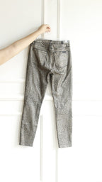 Jean