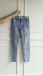 Jean