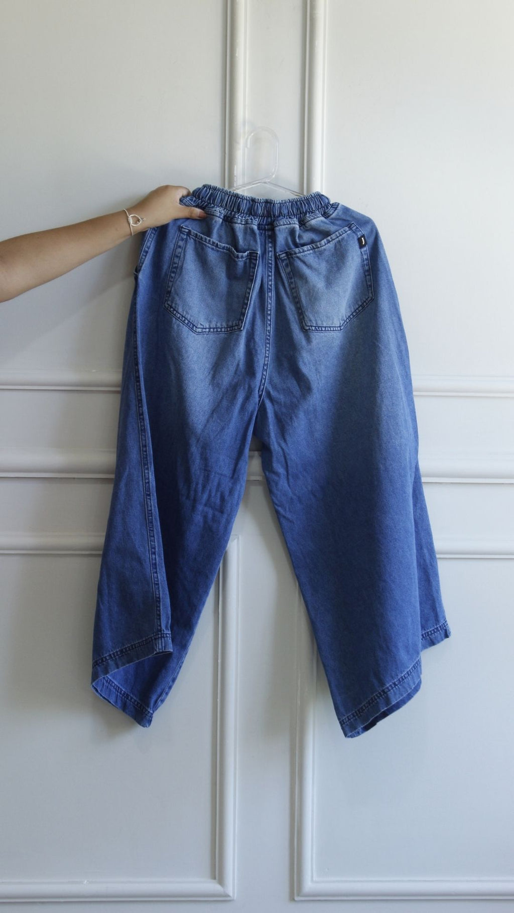 Jean