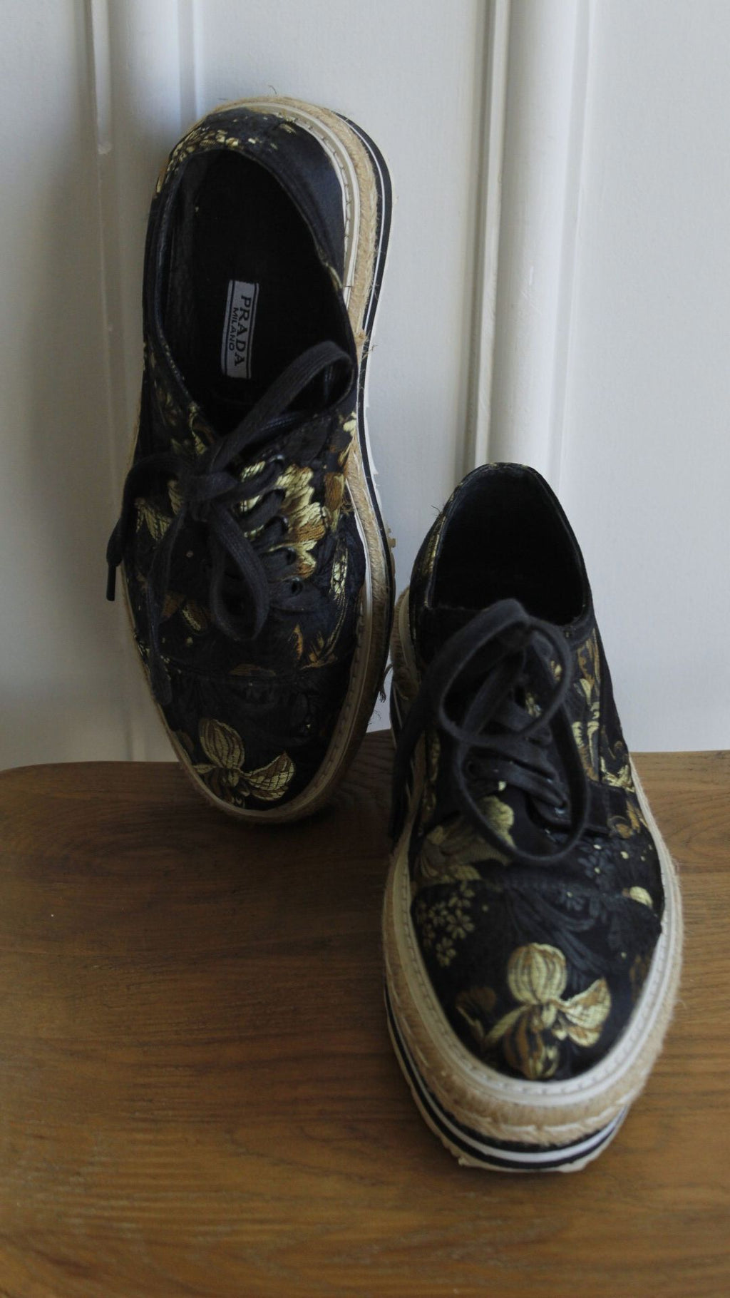 Sneaker