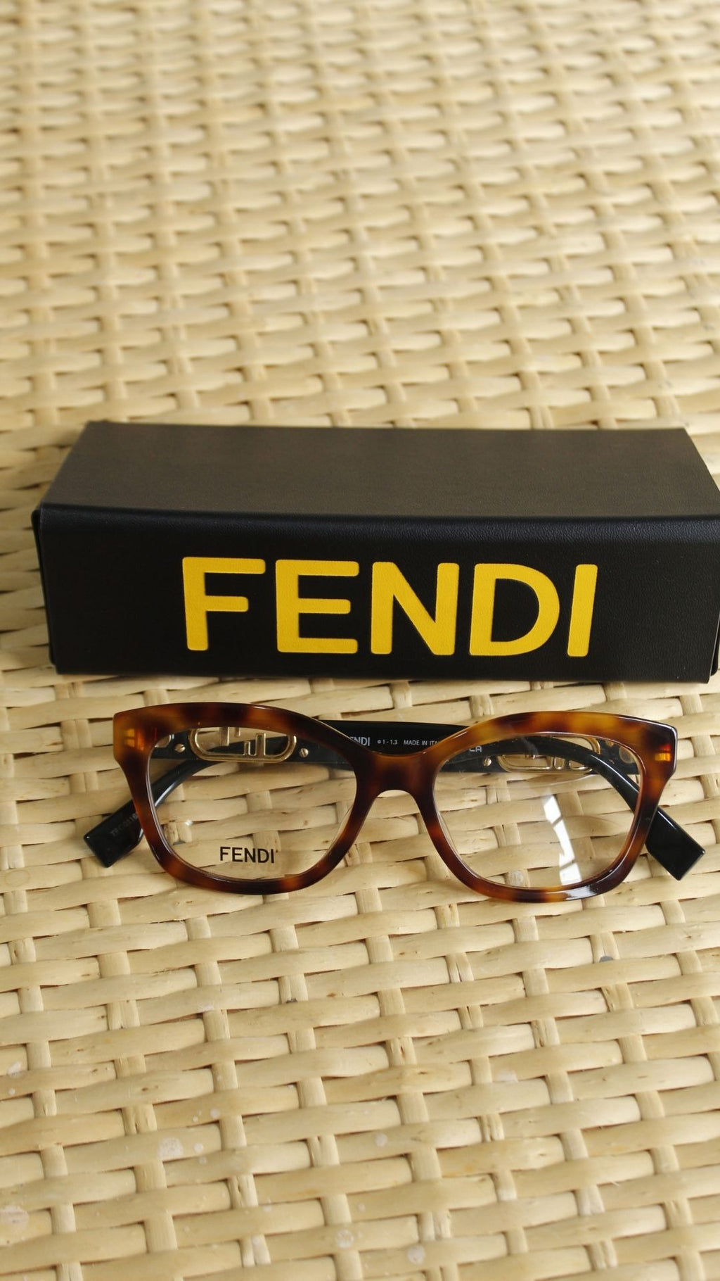 Lentes