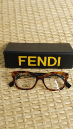 Lentes