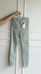 Jean