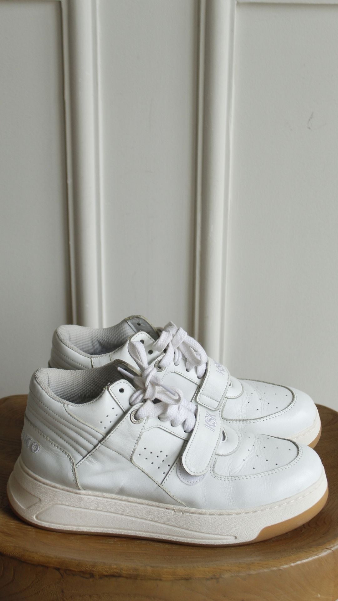 Sneaker