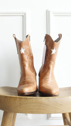 Bota