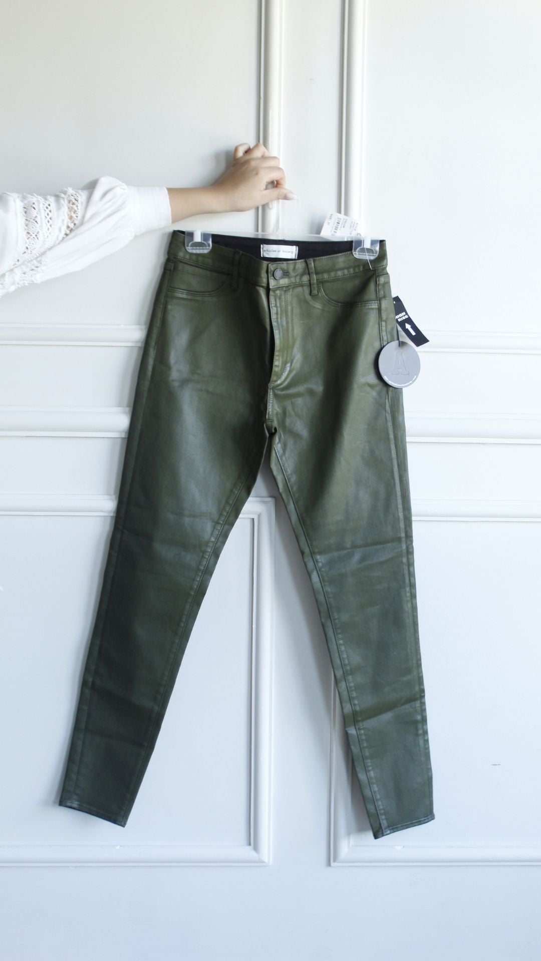 Jean