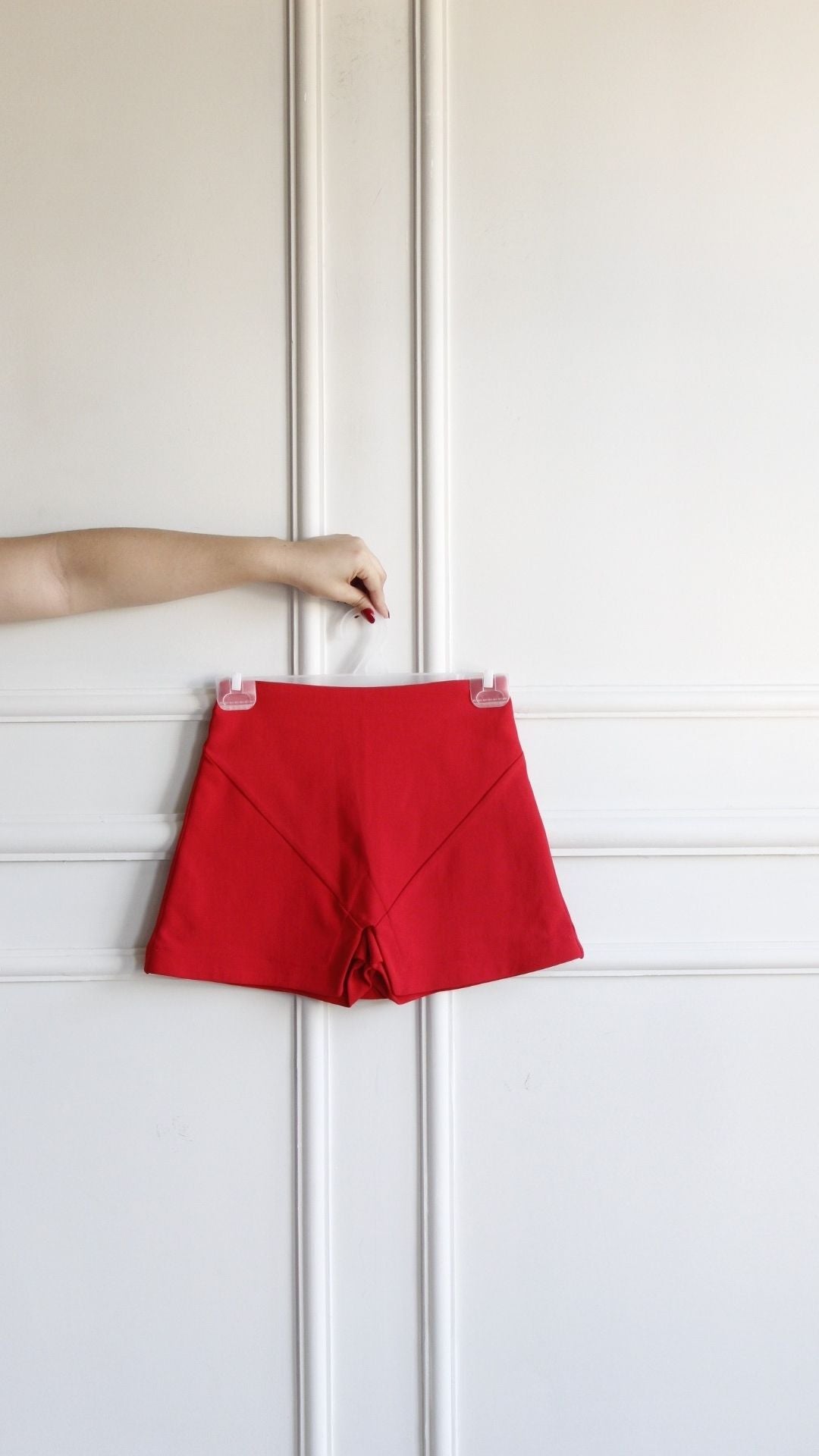 short pollera